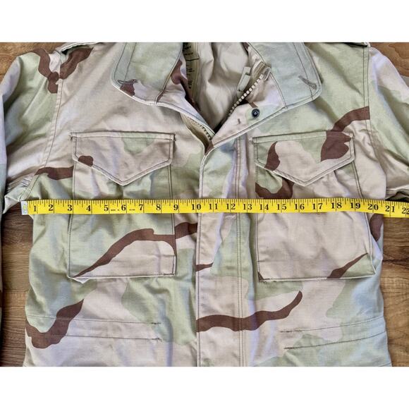 US ARMY‎ Centre MFG. Small Regular Desert Camo Cold Weather Field Coat/Jacket - Picture 2 of 8